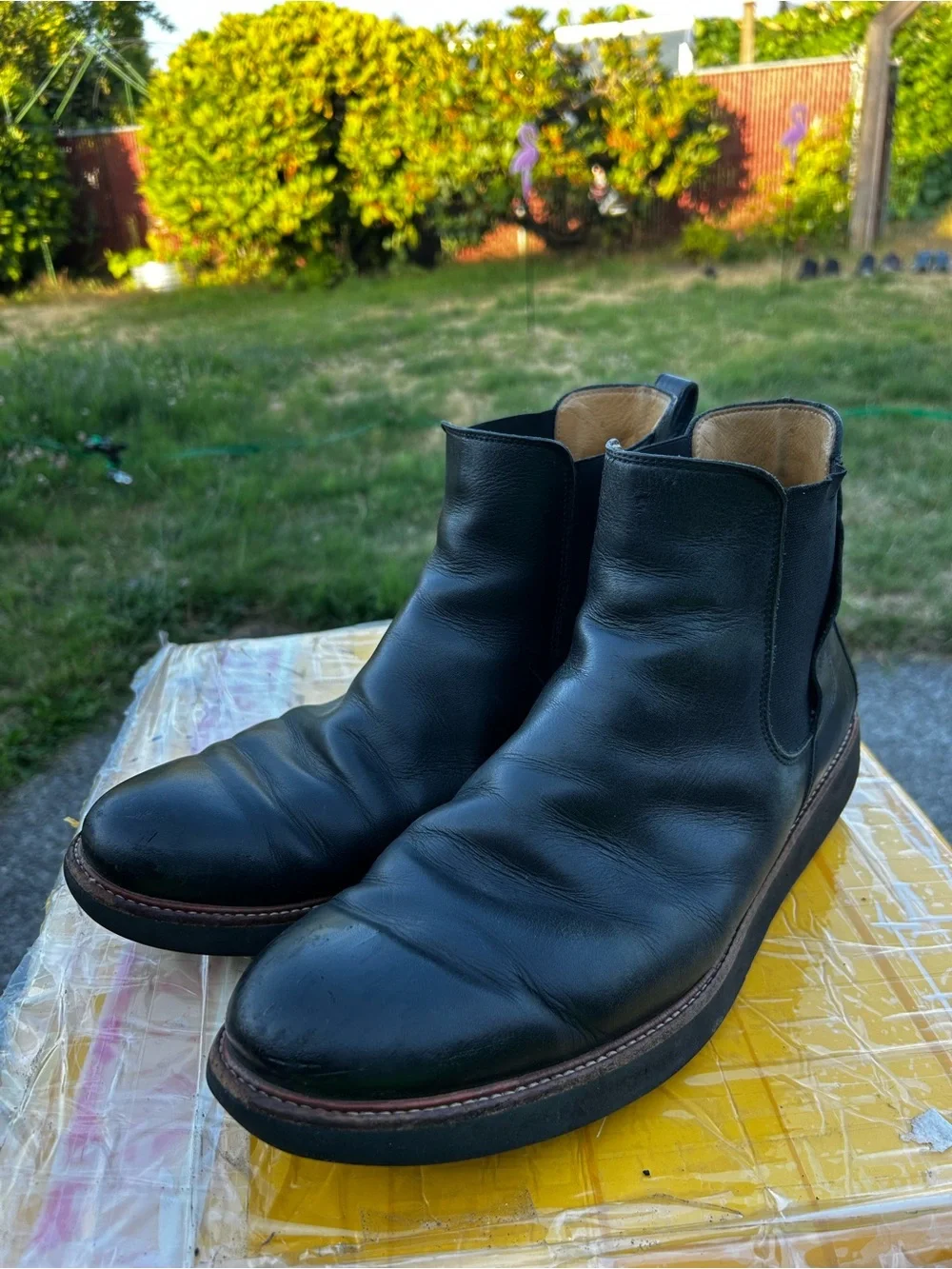 Vibram M2071-048 Men’s Black Leather Slip On Chelsea Boots Size 11
